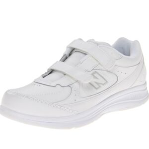 New Balance 577 Wide Walking shoes "NEW WITH OUT BOX"